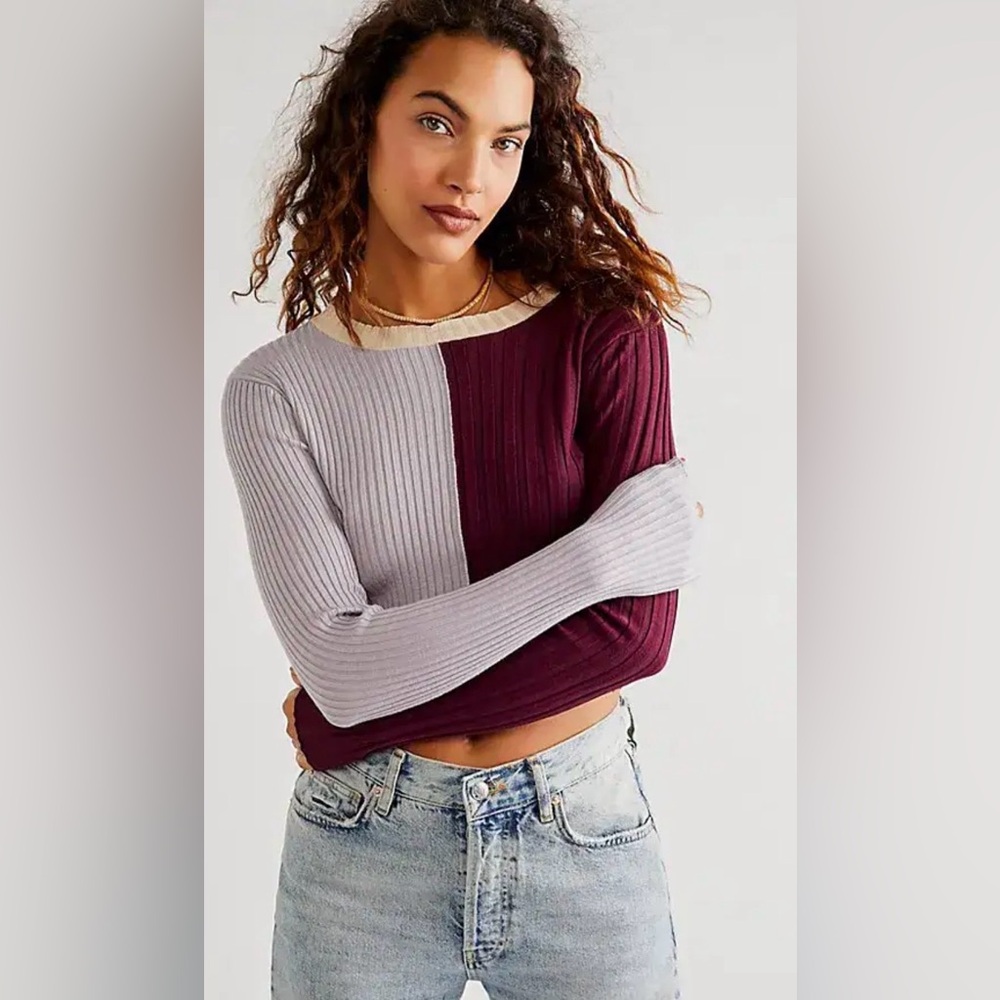 ISALIS Ribbed Knit Top